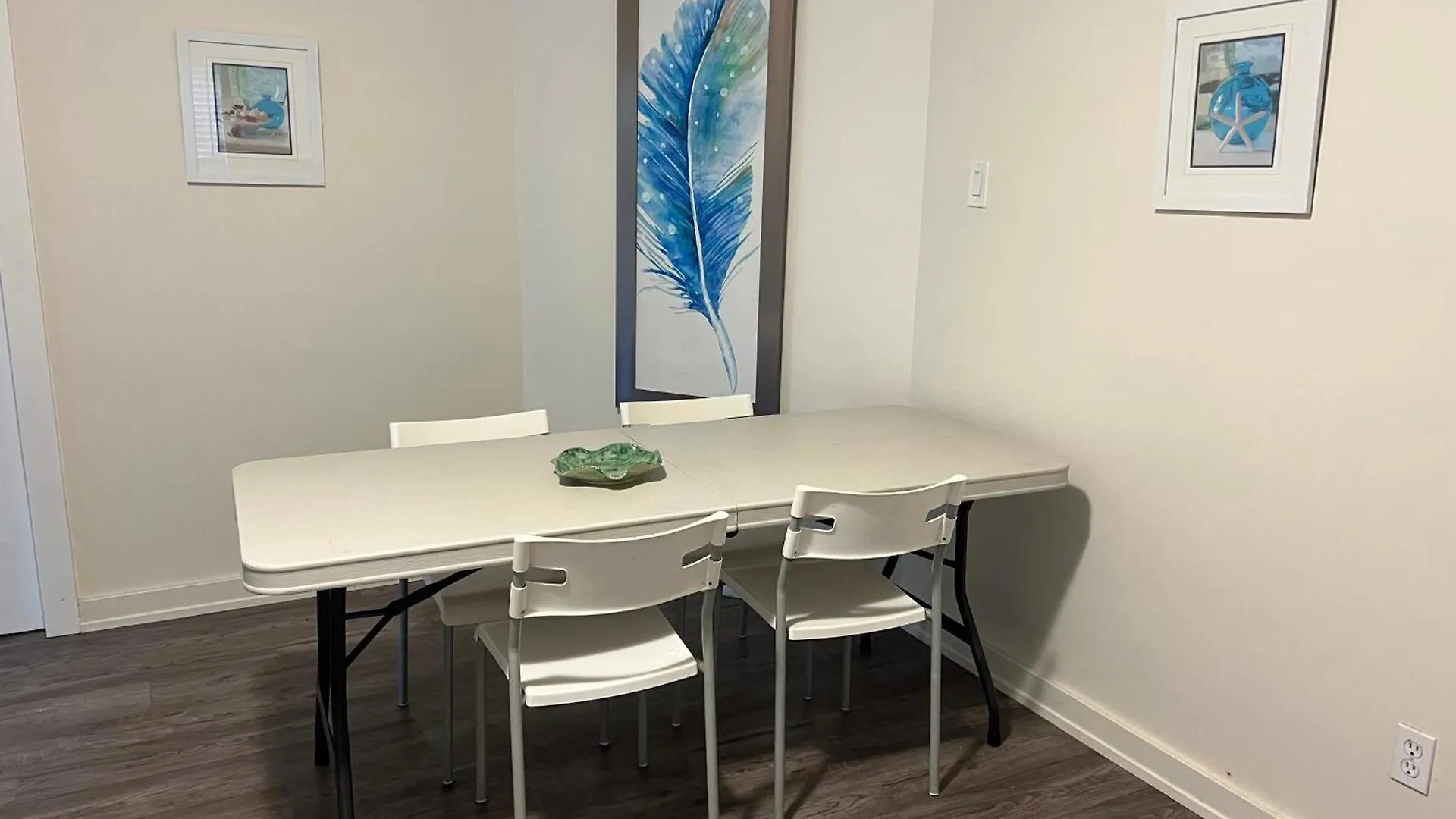 Old Town Centre 2 Bedrooms Guest Suite Nanaimo 0*,  Canada